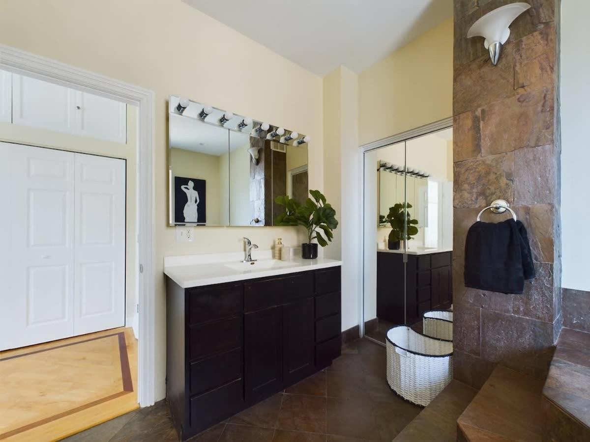 Luxe 4Br With Hot Tub & Game Room Chicago Luaran gambar